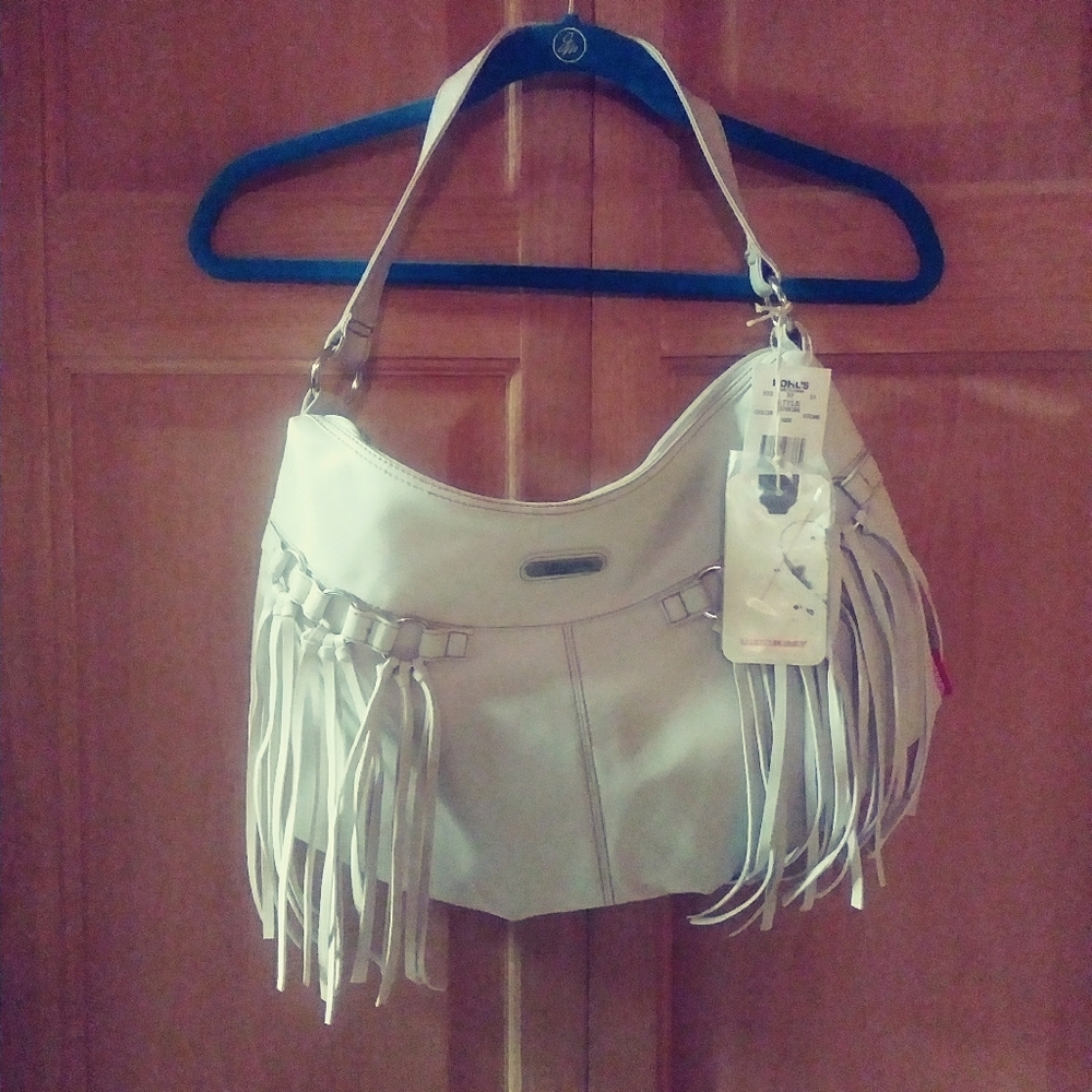 BRAND NEW UNIONBAY Purse